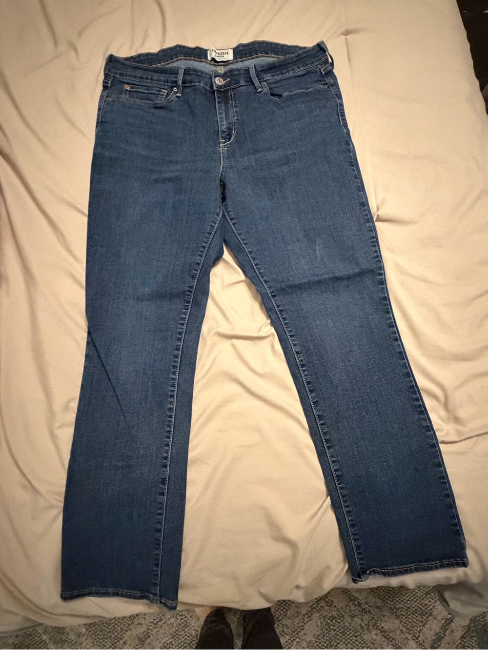 Denizen from Levi's Women's Straight-Leg Jeans in Dark Blue Wash
